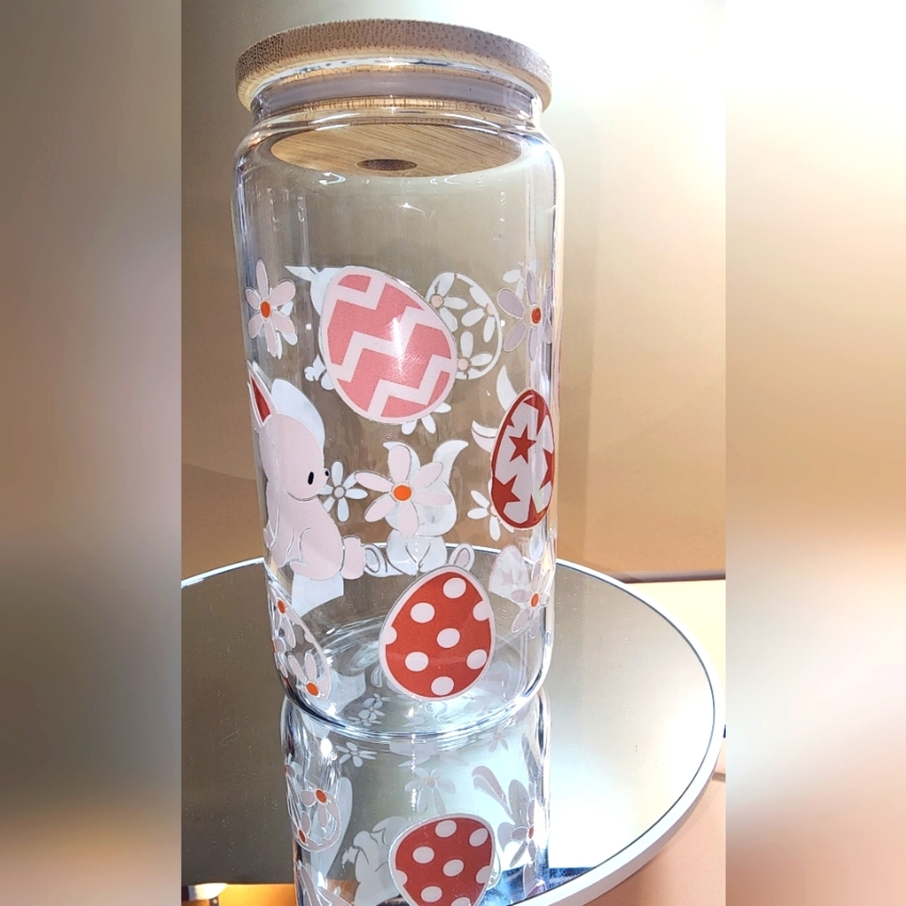 Easter Bunny and Eggs 16oz Glass Tumbler